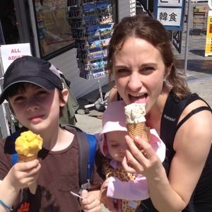 Meet your Posher, Danielle